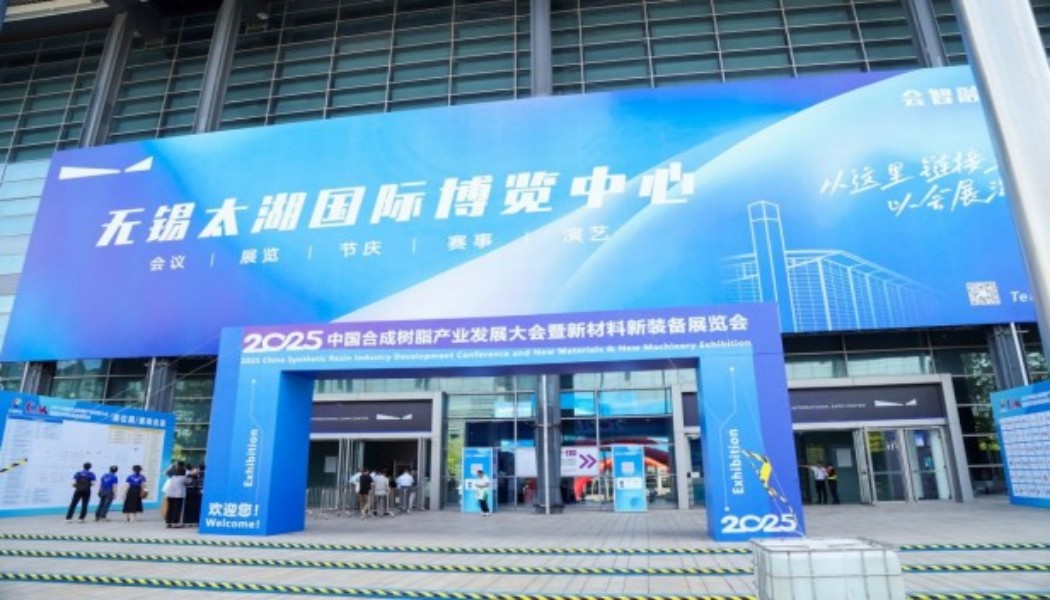 1-250Q3140TW06.jpg